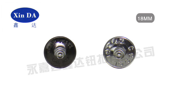 紐扣的樣式存現(xiàn)多樣化的趨勢？